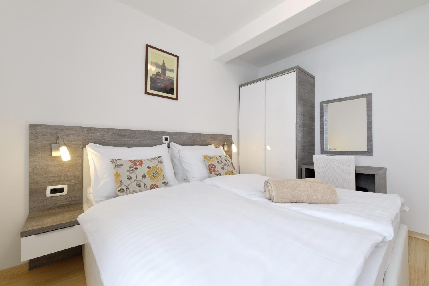Sunnyside Apartments Resort Petrcane Bagian luar foto
