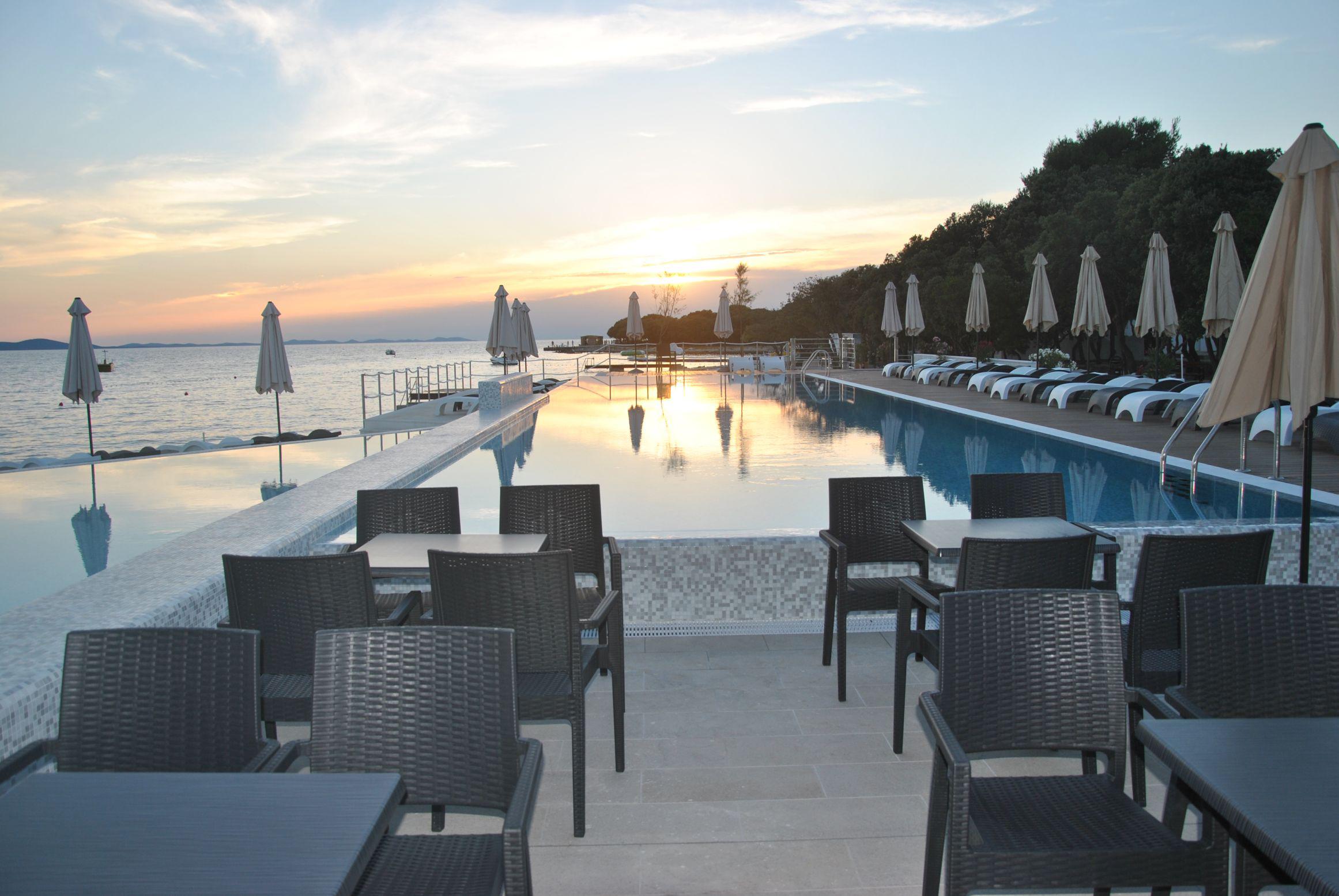 Sunnyside Apartments Resort Petrcane Bagian luar foto
