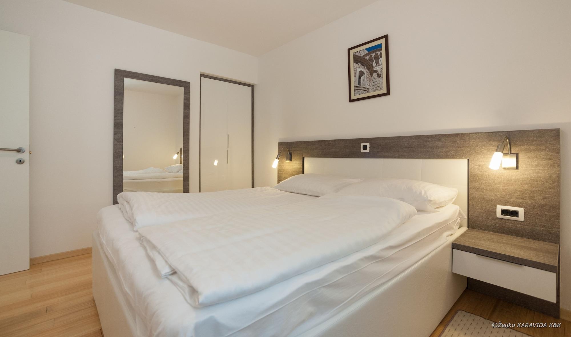 Sunnyside Apartments Resort Petrcane Bagian luar foto